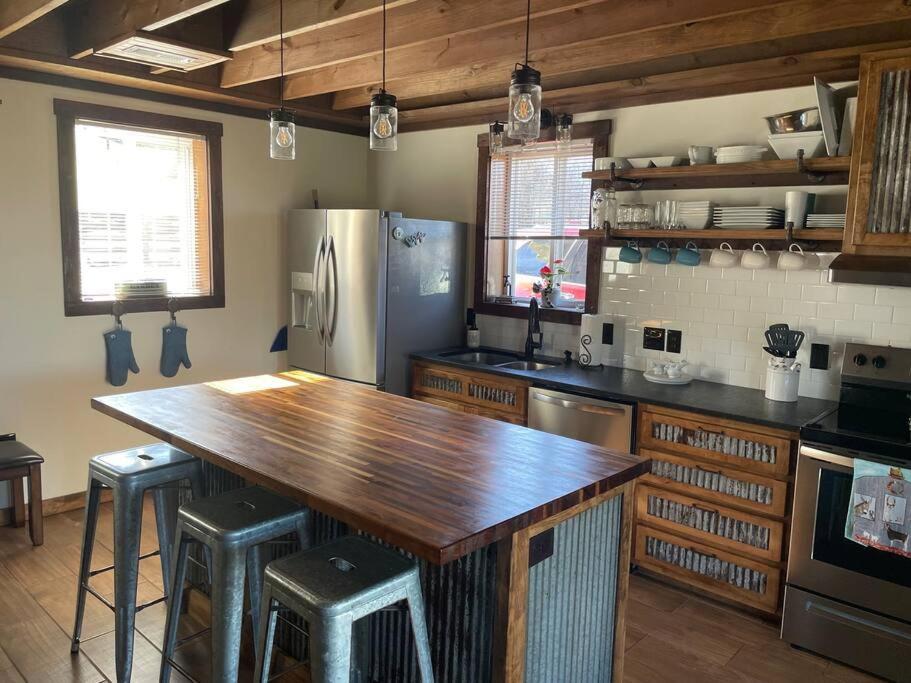 Pleasant Valley Farm Dairy Barn Writer'S Retreat Columbia Extérieur photo